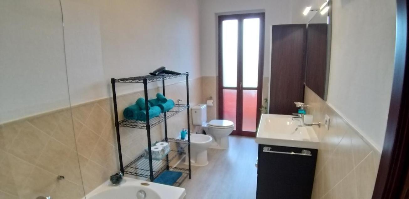 דירות פורטו טורס Casa Rosy - Stanza Privata Con Bagno Esclusivo E Parcheggio Gratuito מראה חיצוני תמונה