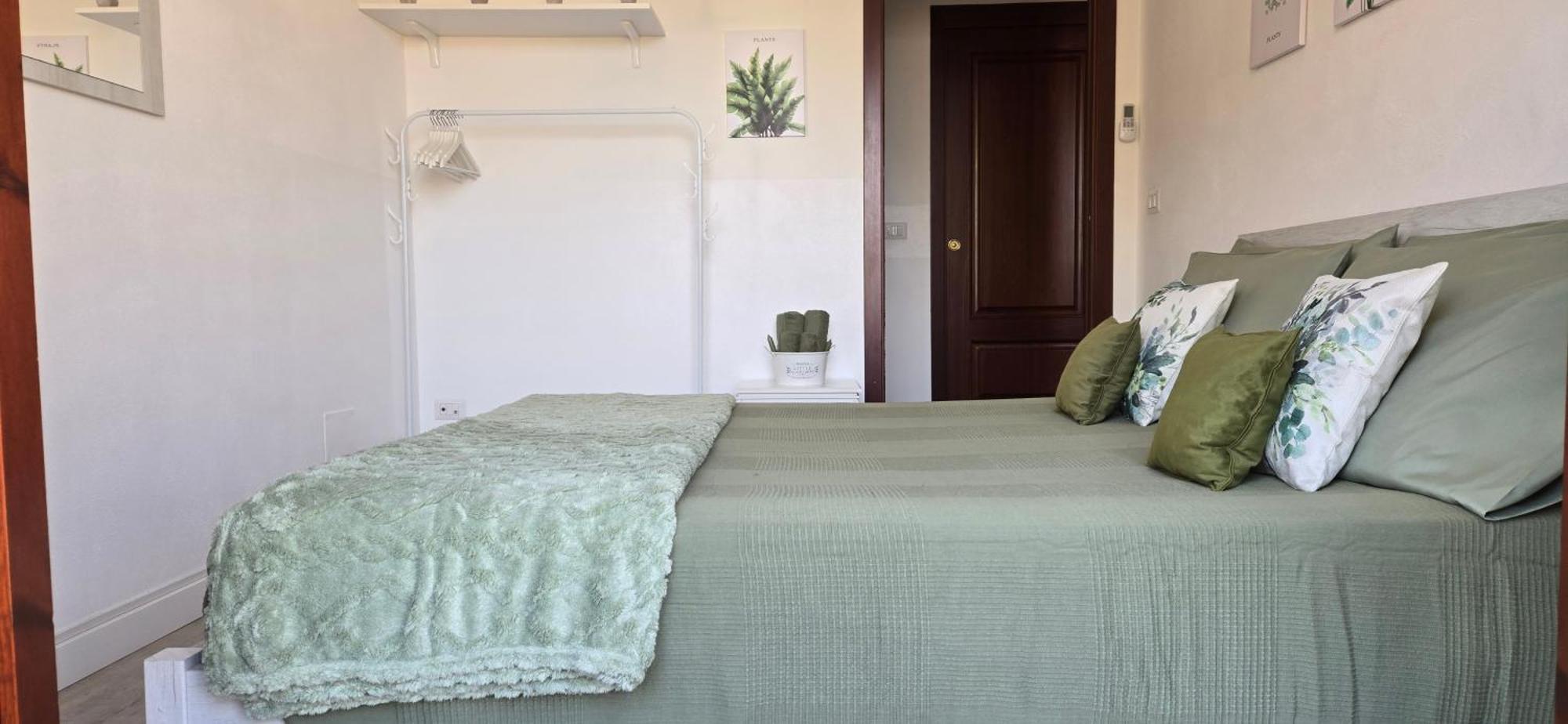 דירות פורטו טורס Casa Rosy - Stanza Privata Con Bagno Esclusivo E Parcheggio Gratuito מראה חיצוני תמונה